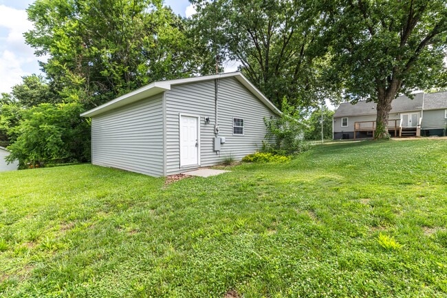 Photo - 2208 Sanderson Rd Unit 101