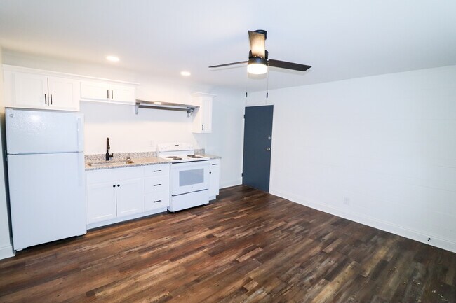 Photo - 5015-5017 Madison Rd Unit 4