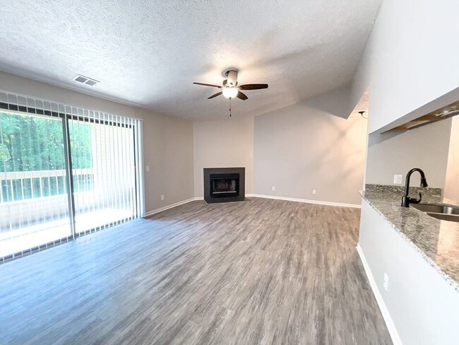 Beautiful Open Floorplans! - Huntington Glen