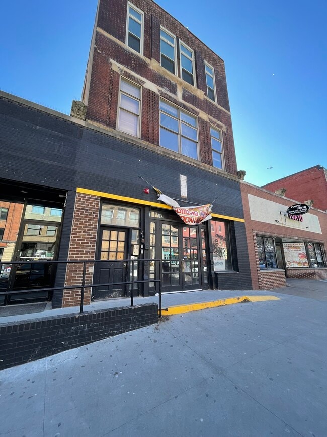 Photo - 1211 Howard St
