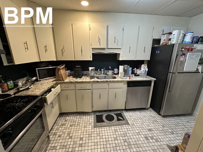 Photo - 28 Monmouth St Unit 2
