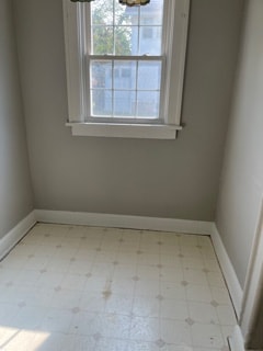 Photo - 120 E Kelso Rd