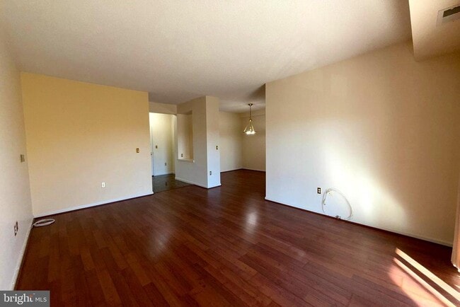 Photo - 3005 S Leisure World Blvd Unidad 526