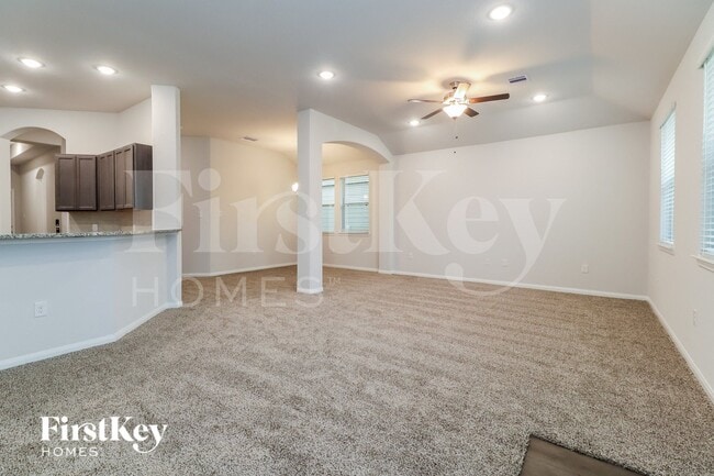 Photo - 14755 Country Club Dr