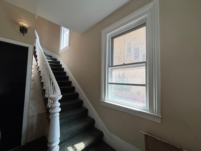 Photo - 164-166 Meigs Unit 166-5