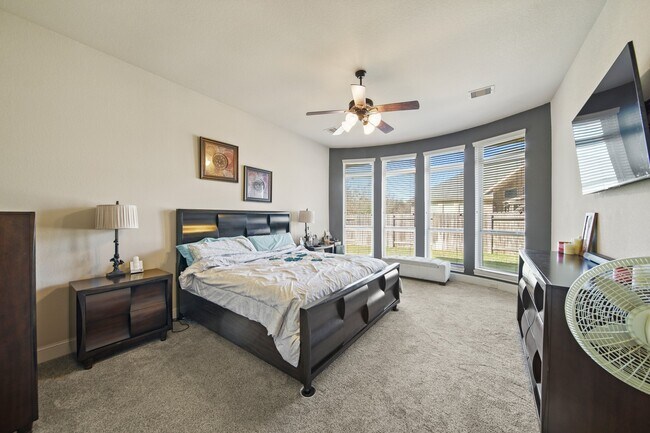 Photo - 2523 Crossvine Dr