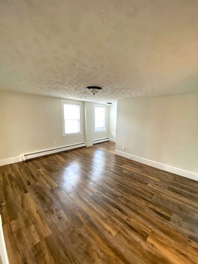 Photo - Gresley Residence