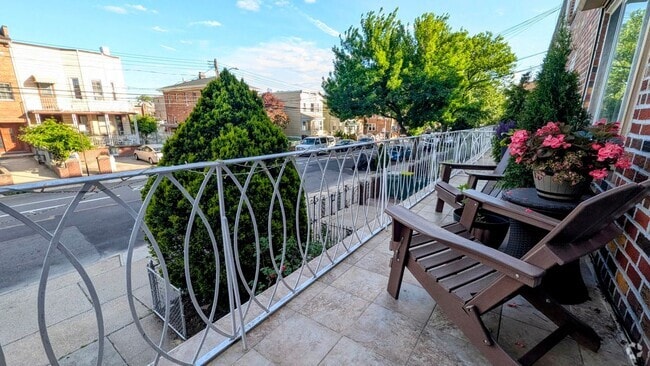 Building Photo - 21-32 43rd Street Rental
