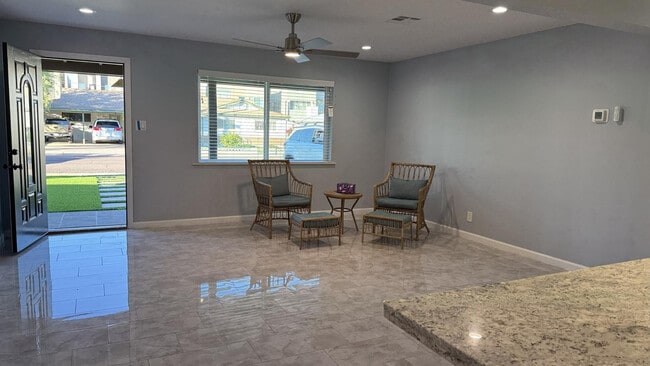 Photo - 6843 E Loma Land Dr