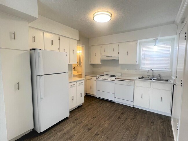 Photo - 2602 Penny Ln Unit 105