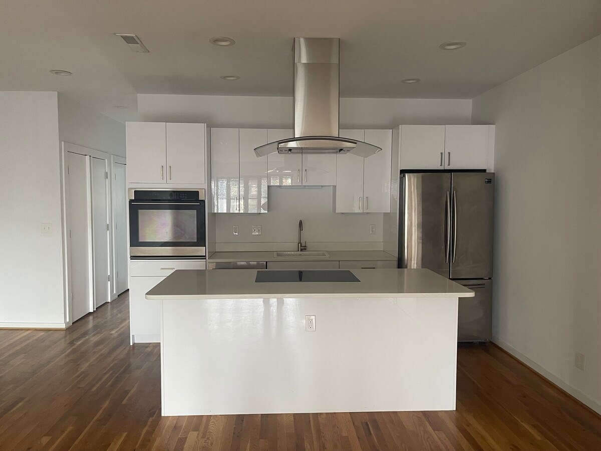 Photo - 9618 2 N Joseph Campau St