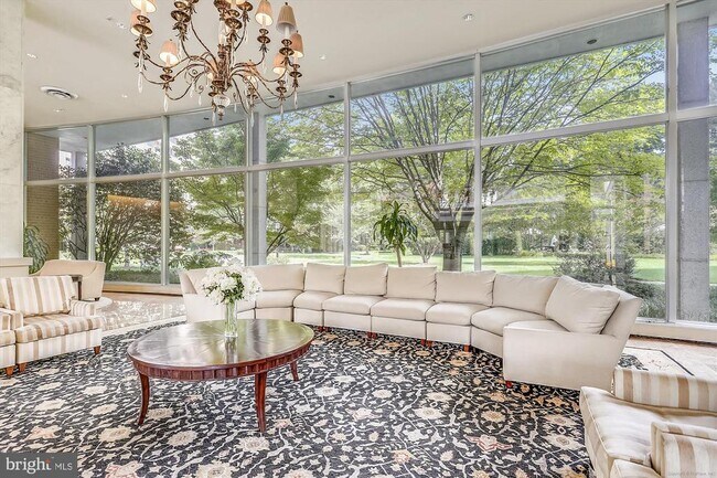 Photo - 4201 Cathedral Ave NW Unidad 118E