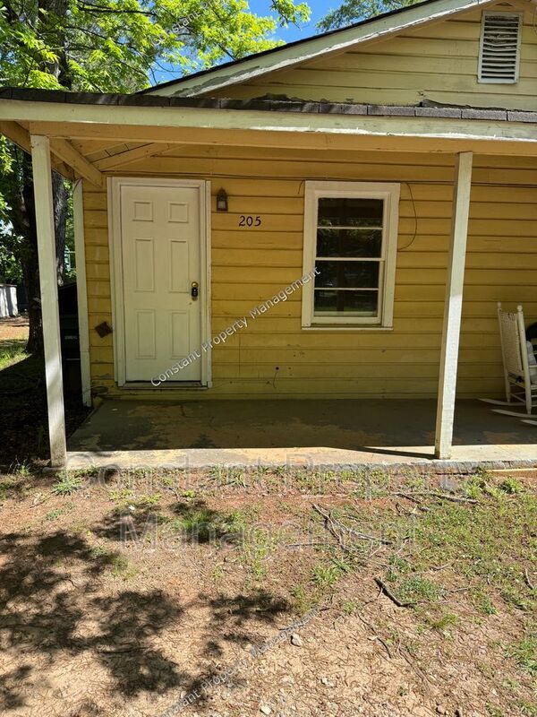 Building Photo - 205 Alabama St Rental