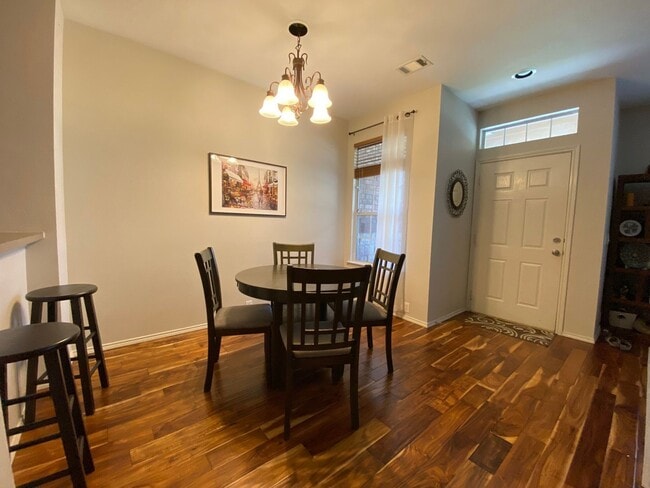 Photo - 2218 Central Park Ln