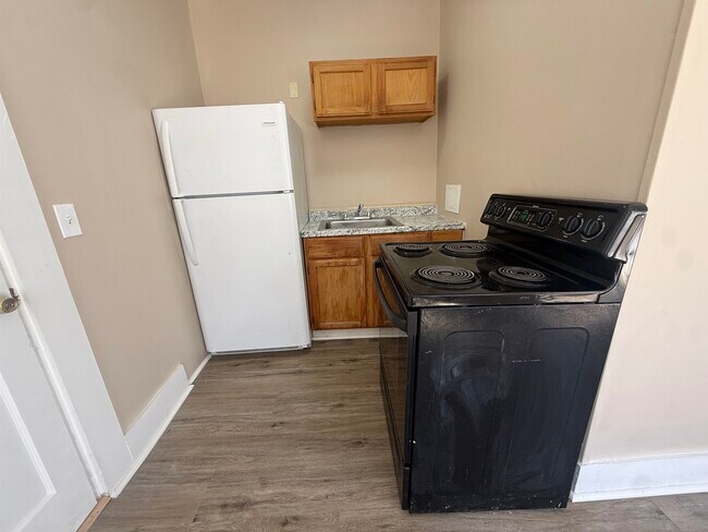 Photo - 42 Franklin St Unit F