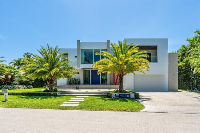 Photo - 420 Island Dr