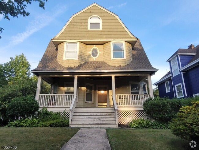 Building Photo - 71 Montclair Ave Rental