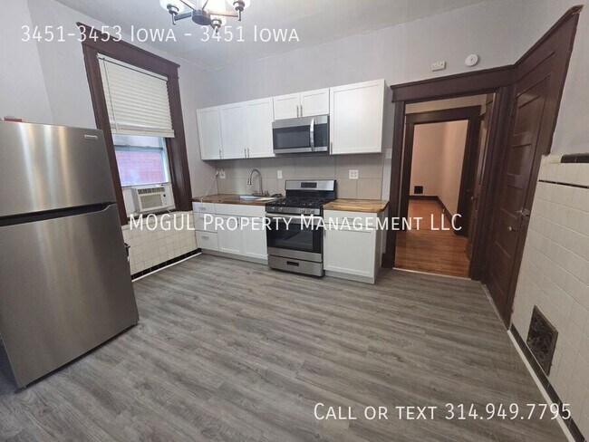 Building Photo - 3451-3453 Iowa-3451 Iowa Unit 3451 Iowa