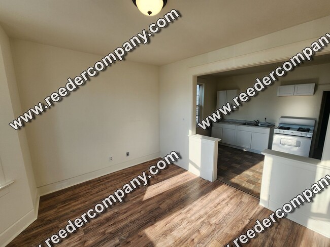 Photo - 5008 Baring Ave Unit 2F