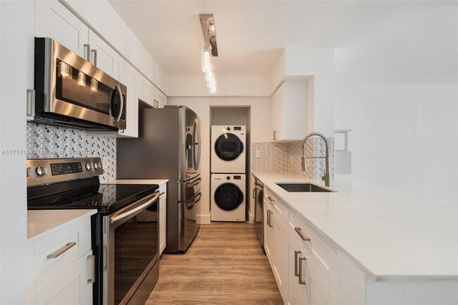 Photo - 1155 Brickell Bay Dr Unit #2907