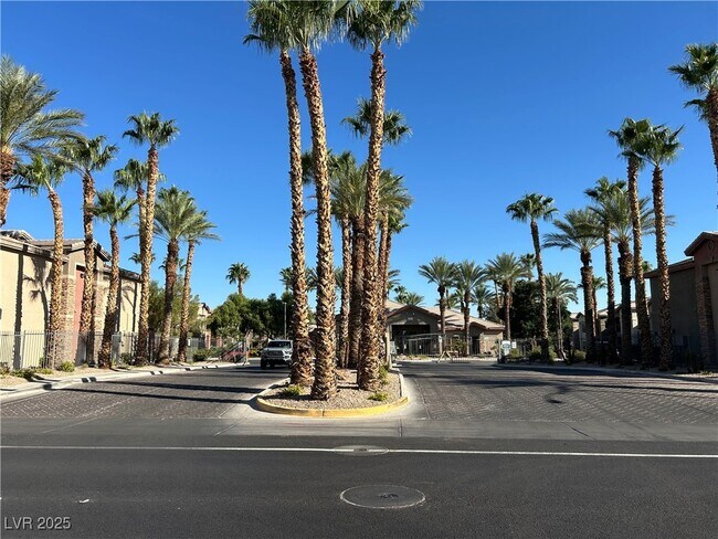 Building Photo - 8000 W Badura Ave Rental