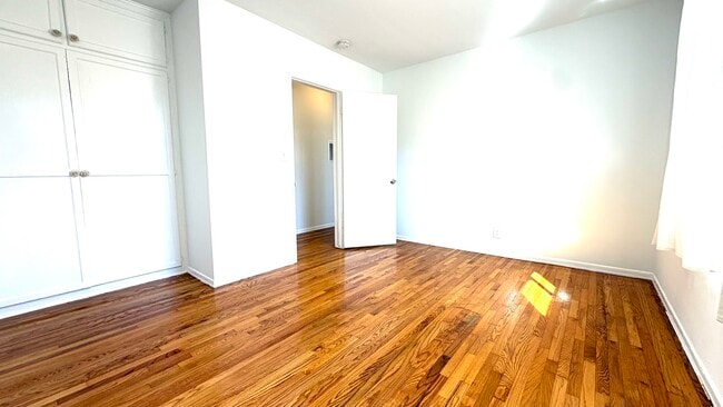 Photo - 5937 Gregory Ave Unidad 5826-4