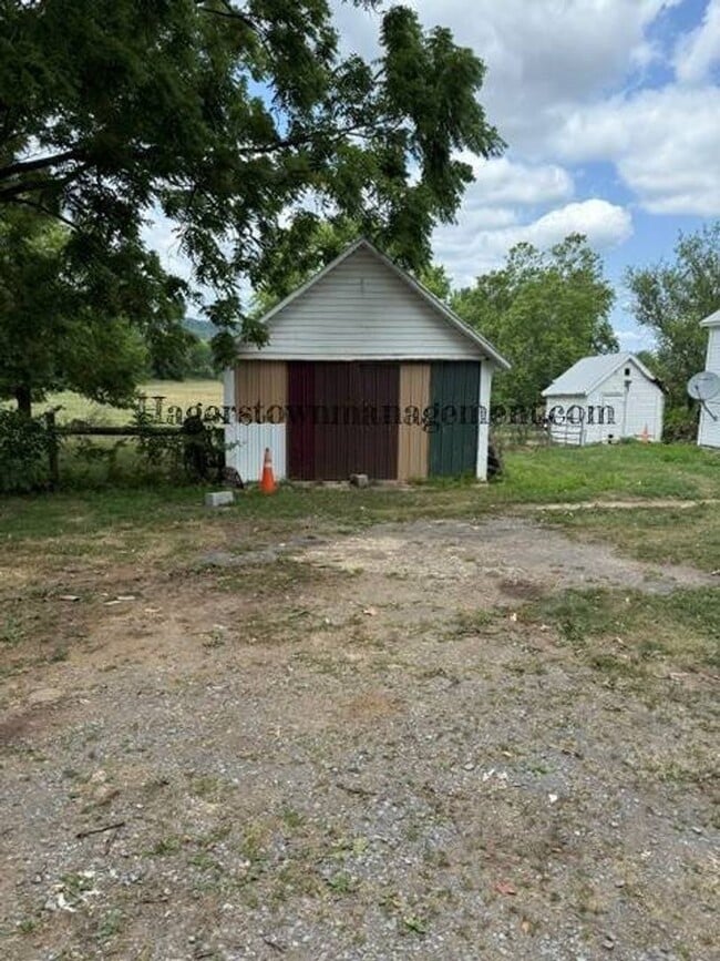 Photo - 13128 Broadfording Rd