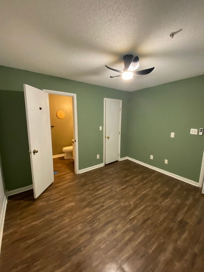 Photo - 1221 University Ct Unit 202A