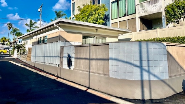 Vista del exterior de la casa #2 - 1327 La Palma St