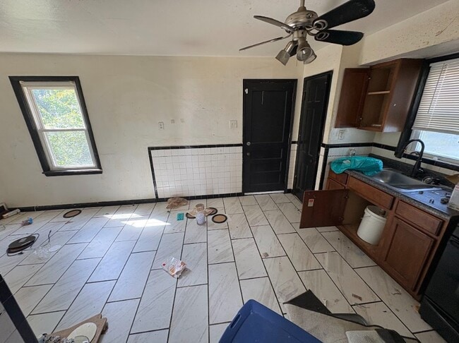 Photo - 7508 Chandler Ave