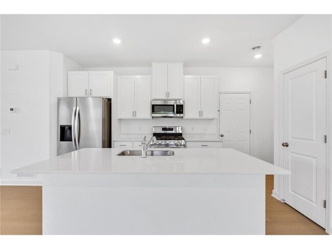 Photo - 11112 203rd St W