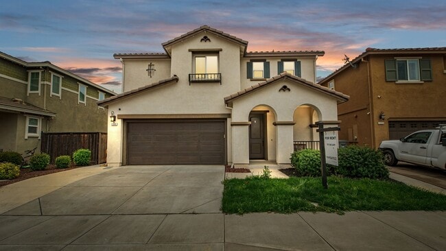 Photo - Beautiful 4 bedroom home in Dixon