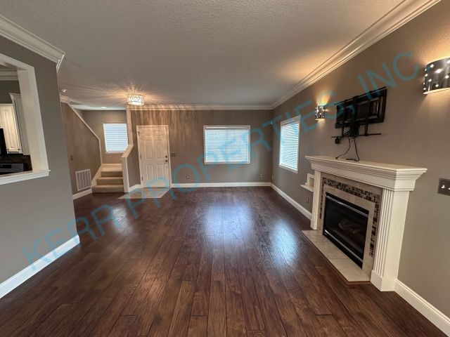 Photo - Charming 3-Bedroom Retreat with Stunning V...