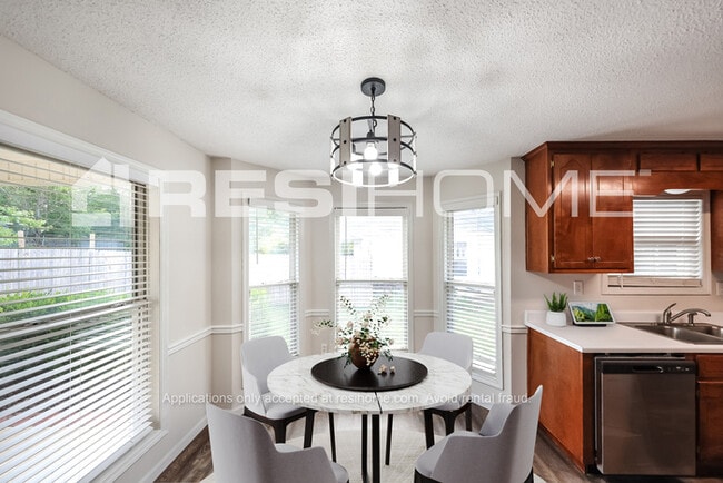 Photo - 256 Steakley Rd