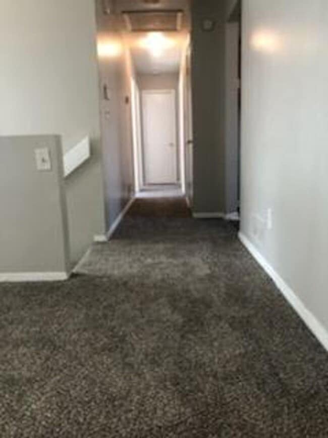 Photo - 3 Bed 2 Bath with a Bonus Room in Atlanta!