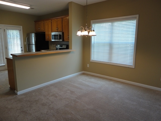 Photo - 100 Riley Way