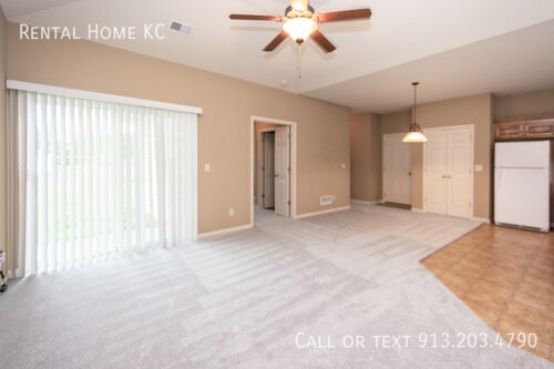 Photo - 2100 N 114th St