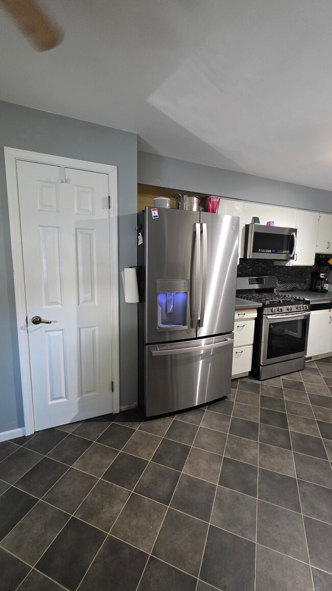 Photo - 212 Alta Dr
