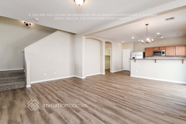 Photo - 5858 E Hoover Ave