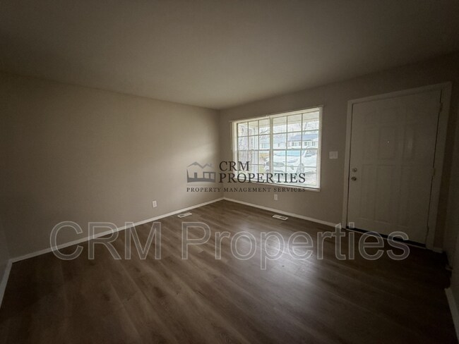 Photo - 3156 Dequincy St