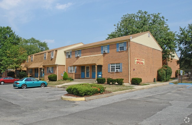 Photo - Forestgate Apartments