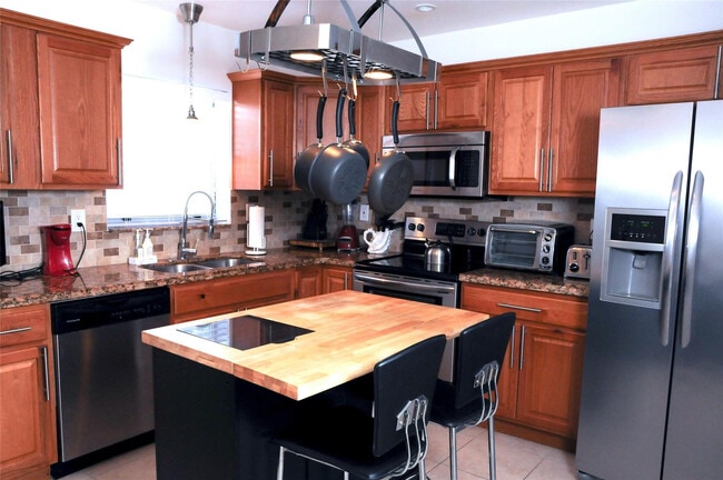 Photo - 29 NE 3rd St Unit B