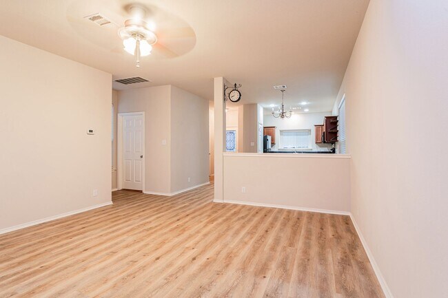 Photo - Charming 3-Bedroom in Highland Park with P...