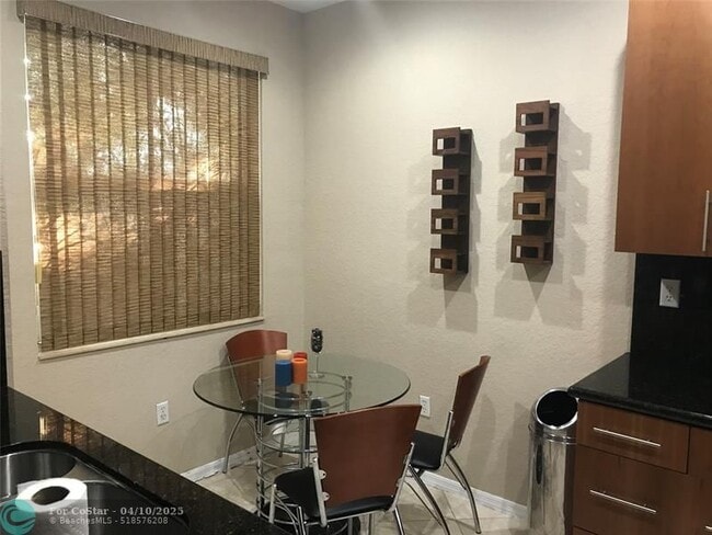 Photo - 2851 Prospect Rd