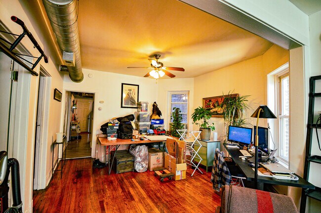 Photo - 3320 W Crystal St Unit 1