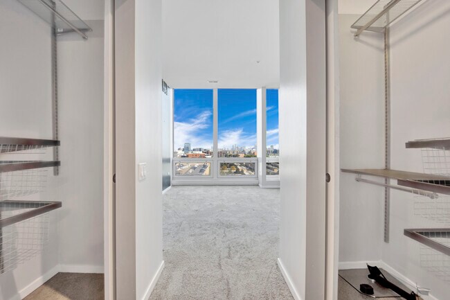 Photo - 500 W Superior-710 Unit 710