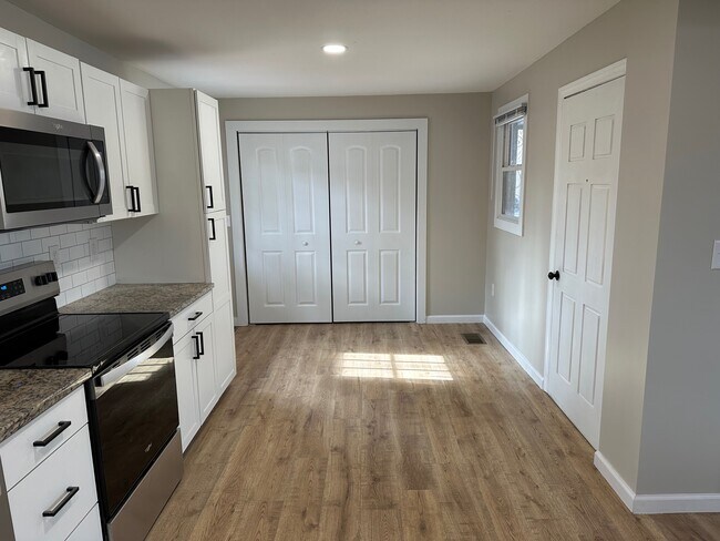 Photo - 220 Garrett Rd