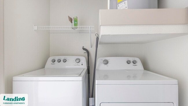 Photo - 3383 Cedarplaza Ln Unidad 2215