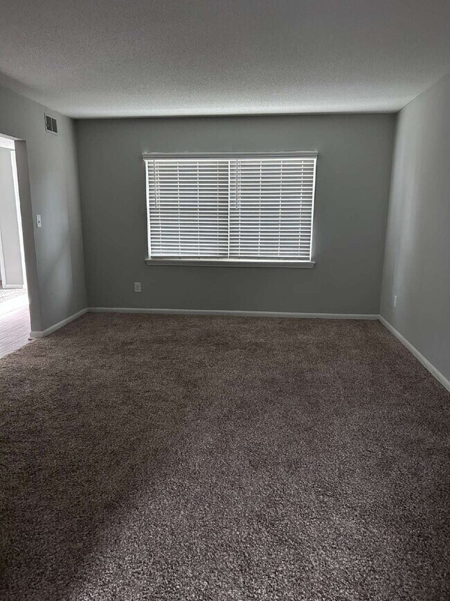 Photo - 4770 Champion Ct