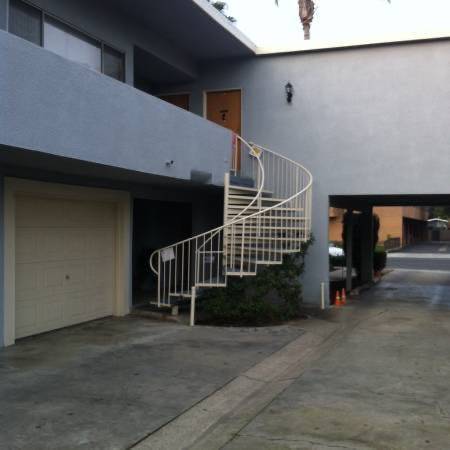 Stairs - 805 S Broadway Unit #4